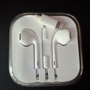 Apple Headphones &‎ Case iPhone iPod iPad Earbuds Headphones 3.5mm EUC